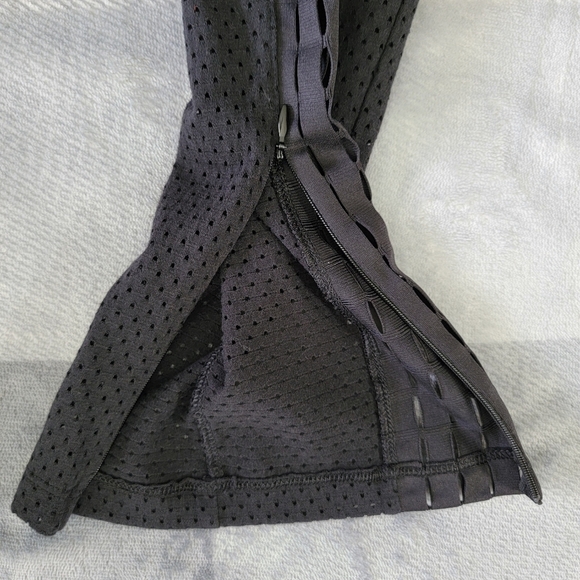 Victoria's Secret Sport Perforated Black Jogger Pull On Pants Pockets Size Small - Picture 7 of 13